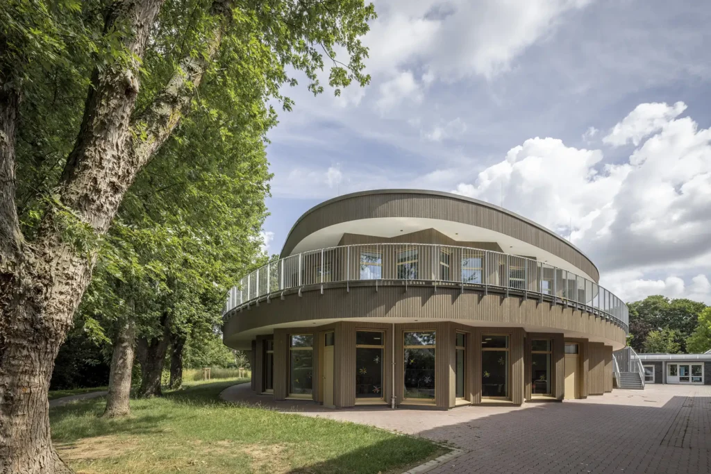 Architekt Schule Holzfassade öffentlich Holzrahmenbau Holzmassiv Architektur Nrw Borken