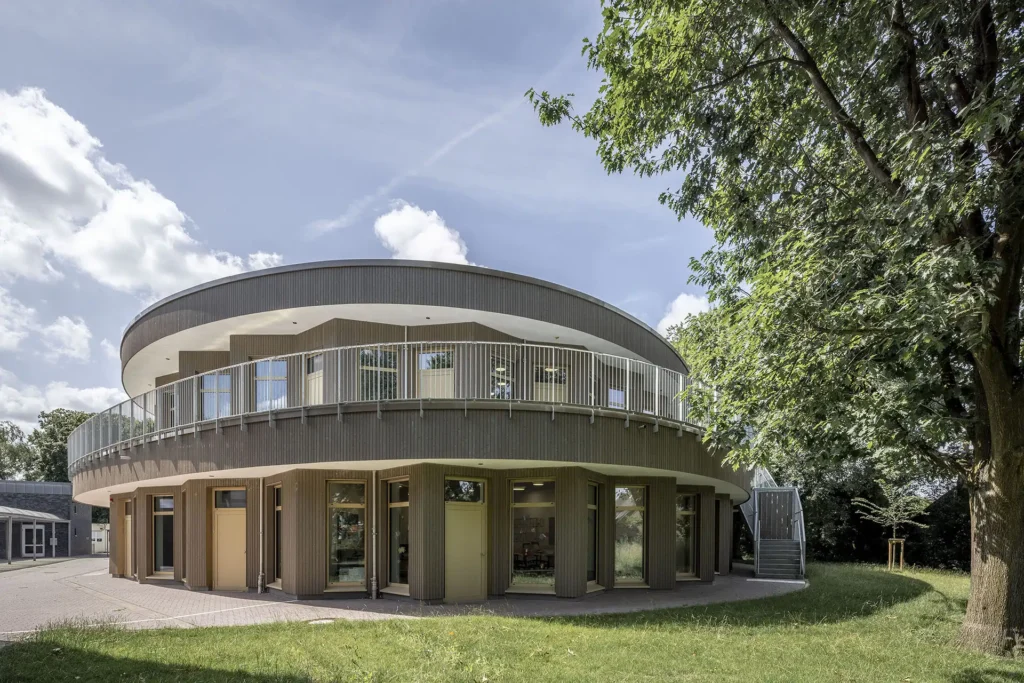 Architekt Schule Holzfassade öffentlich Holzrahmenbau Holzmassiv Architektur Nrw Borken