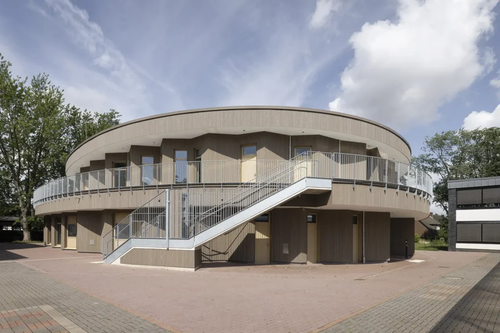Architekt Schule Holzfassade öffentlich Holzrahmenbau Holzmassiv Architektur Nrw Borken