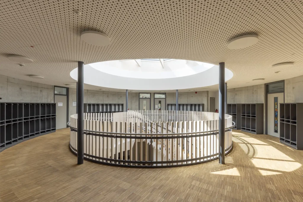 Architekt Schule Holzfassade öffentlich Holzrahmenbau Holzmassiv Architektur Nrw Borken