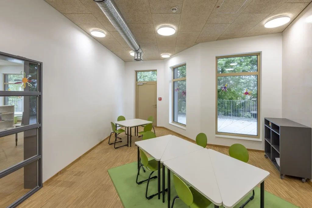 Architekt Schule Holzfassade öffentlich Holzrahmenbau Holzmassiv Architektur Nrw Borken